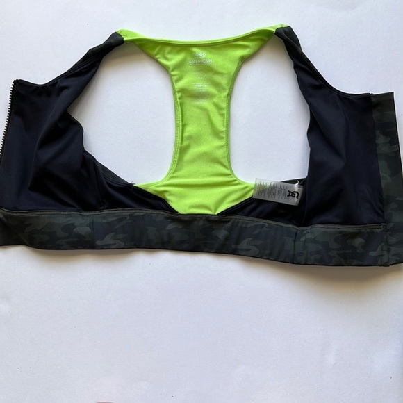 Good American Camo Sports Bra - Picture 3 of 9